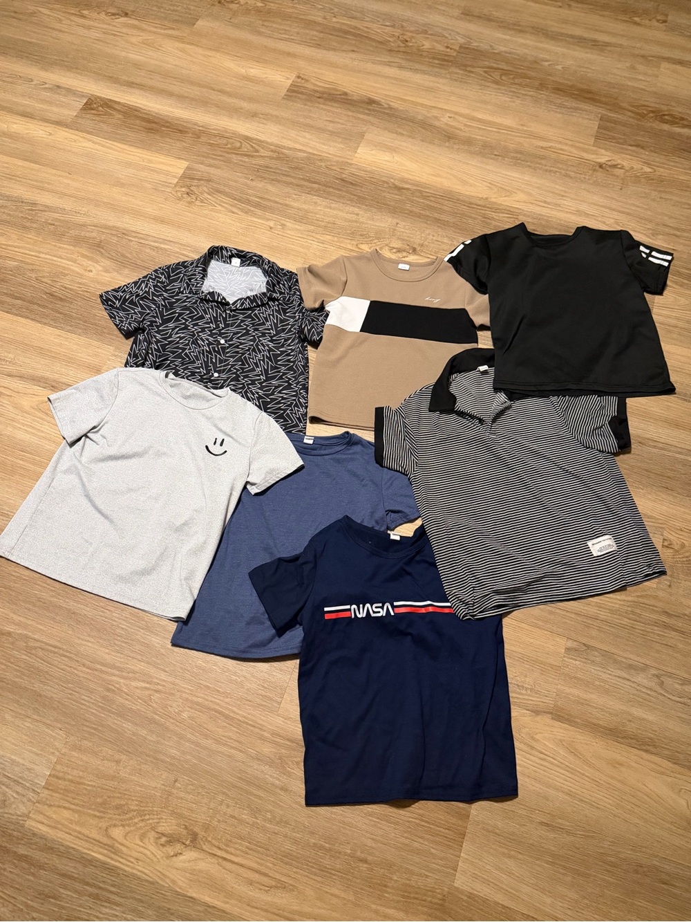 SHEIN Navy & Black Kids Short-Sleeve Graphic Tees Pack size 10